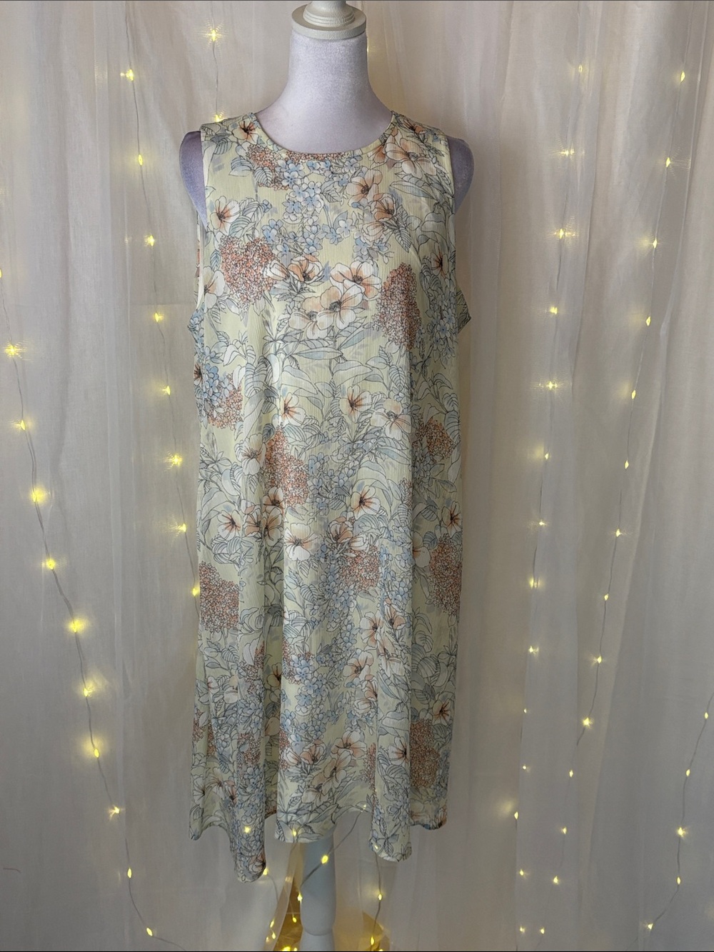 Tommy Hilfiger Sleeveless Floral Midi Dress in Cream and Blue
